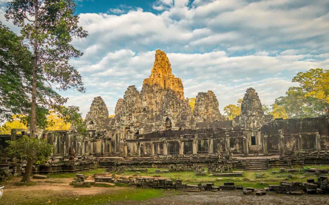 Cambodia Private Tour - Bayon Temple of Angkor Wat