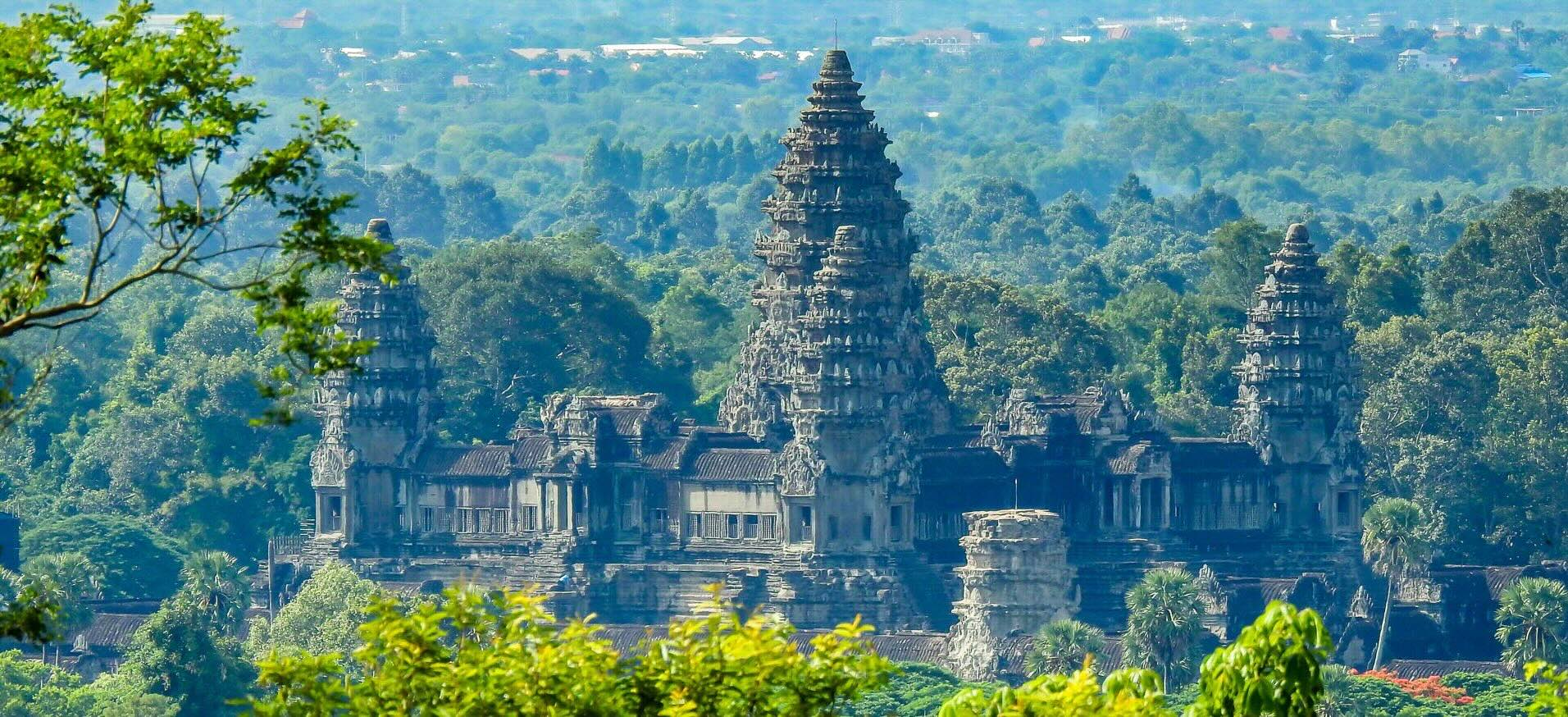 Angkor Wat z oddali